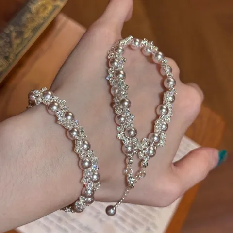 Bracciale a Doppio Strato in Perle Artificiali Stile Francese per Donna Bracciale in Perline a Stella e Cuore in Zirconia Gioielli Mano