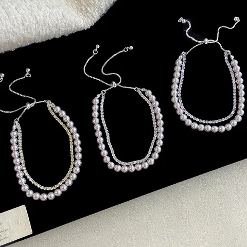 Braccialetto a Doppio Strato in Stile Francese per Donna con Zirconia Colorata e Perle Artificiali Regolabile Gioielli di Moda