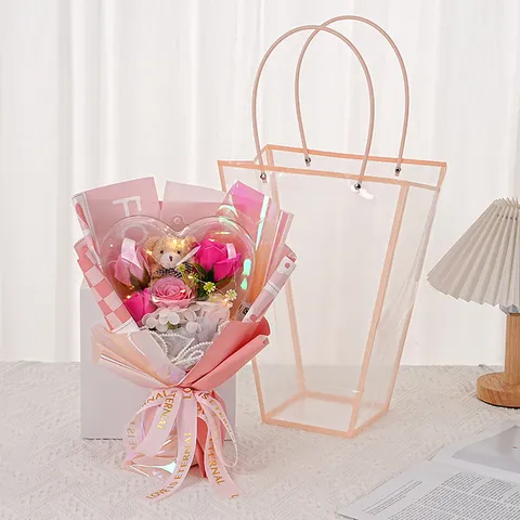 Romantischer Herzförmiger Acryl-Seifenrosenstrauß mit Plüschbär und LED-Licht Valentinstags-Muttertagsgeschenk Blumenarrangement