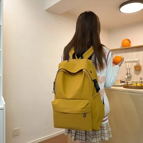 Minimalistischer Rucksack aus Nylon mit großer Kapazität für Studium und Reisen Wasserabweisender Einfarbiger Laptop-Rucksack