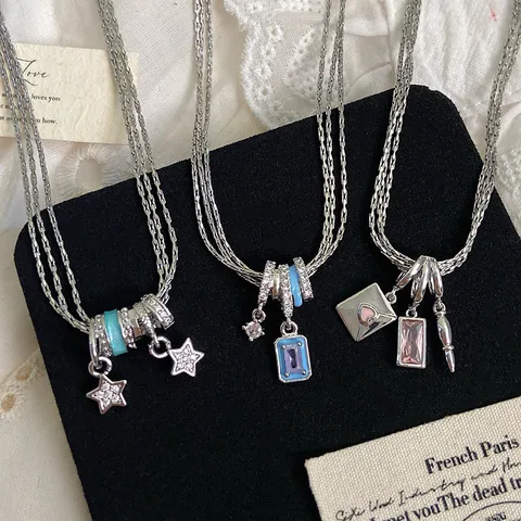 Designer Stil Kupfer Zirkonia Dreilagige Anhänger Halskette Damen Silber Tropföl Stern Umschlag Geometrische Schlüsselbein Kette Schmuck