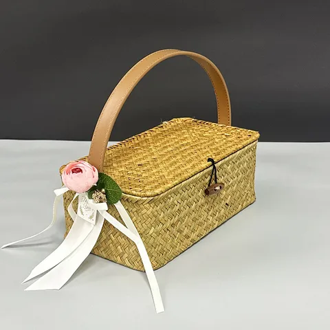 Handmade Woven Seagrass Storage Basket With Lid Portable Rattan Gift Box Pastoral Style Organizer For Wedding Holiday Home