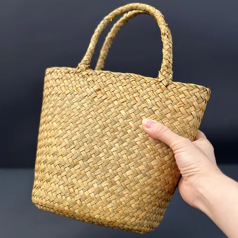 Handmade Seagrass Storage Basket Portable Pastoral Style Wedding Gift Basket With Ribbon Bow And Flower Bouquet