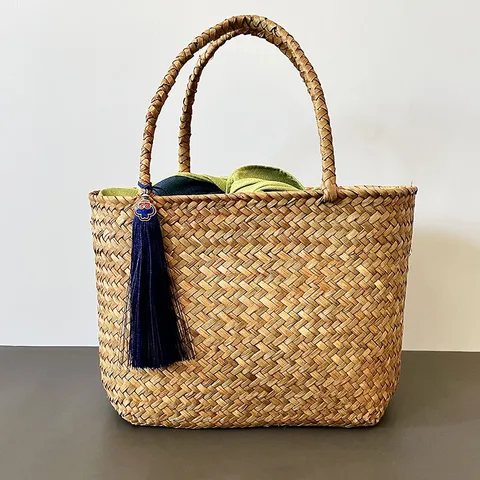 Nordic Handmade Seagrass Woven Storage Basket Natural Straw Flower Basket Gift Packaging Bag Home Organizer With Handles