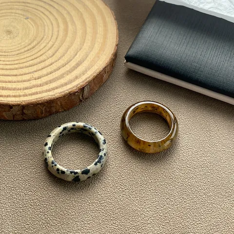 Vintage Geometrischer Breiter Ring Retro Bernstein Dalmatiner Stein Look Kupfer Ring Für Damen Herren Mode Schmuck