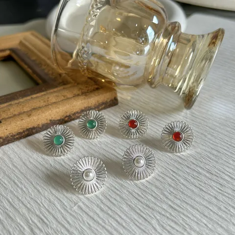 Boucles d'Oreilles Clous Fleur Sauvage en Argent Sterling 925 Avec Agate Rouge Aventurine Verte Perle Artificielle Bijoux