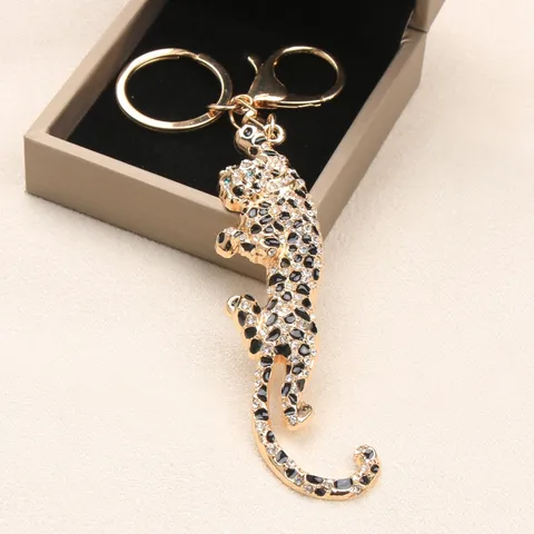 Vintage Zinc Alloy Leopard Keychain Rhinestone Panther Bag Charm Fashion Animal Key Ring For Women Handbag Accessories