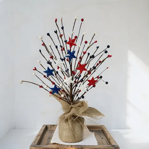 Rama Decorativa Patriótica de la Estrella y Baya con Purpurina Centro de Mesa de Flores con Maceta de Arpillera Adorno de Mesa para Fiesta de la Independencia