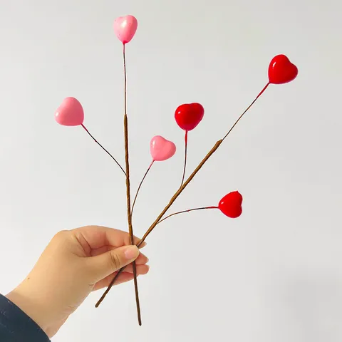 Steli di Bacche Decorative a Cuore per San Valentino Plettri a Cuore Fatti a Mano per Matrimonio Romantico Casa Decorazione Tavola