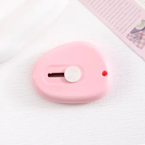 Draagbaar Mini Hobby-mes Leuke Macaron Kleur Zak Doossnijder Intrekbare Briefopener Voor Kantoor School