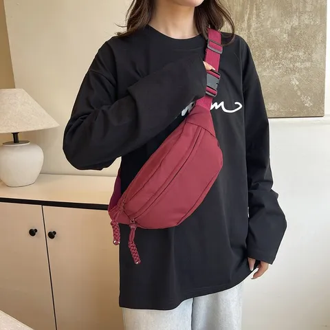 Sac de Poitrine Minimaliste Décontracté en Nylon Sac Banane de Sport Unisexe Couleur Unie Sac Bandoulière pour Voyage Quotidien