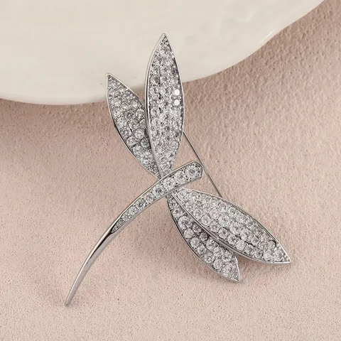 Elegant Alloy Rhinestone Dragonfly Brooch For Women Silver Color Animal Lapel Pin For Suit Cardigan Fashion Jewelry Accessories