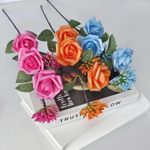 Flores de Rosa con Bordes Enrollados Artificiales de Espuma con Fruta de Milán para Decoración de Mesa de Boda Hogar Hotel