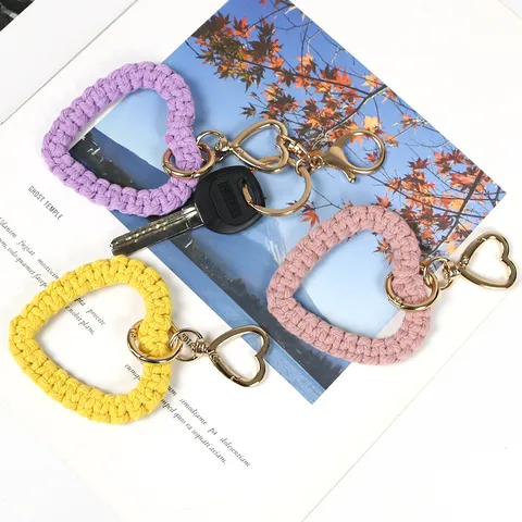 Creative Handwoven Cotton Thread Heart Keychain For Women Cute Colorful Bag Charm Car Key Pendant Handmade Woven Heart Accessory Gift