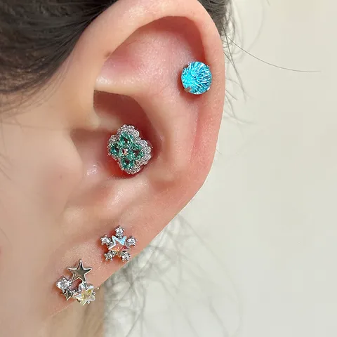 Orecchini a Lobo in Acciaio al Titanio con Zirconia Blu Mare per Donna Piercing alla Cartilagine Stella Cuore Farfalla Gioielli da Pendolare