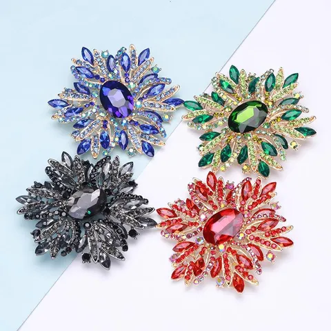 Spilla Vintage in Cristallo Lavorazione Pesante per Donna Elegante Spilla a Fiore Fiocco di Neve in Lega Strass Accessori Gioielli