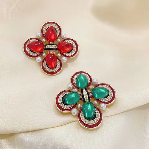 Broche Croix de Style Palais Vintage pour Femmes Alliage Perle Artificielle Strass Glaçure Rétro Médiéval Cour Royale Broche