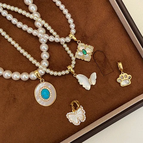 Ciondolo Vintage in Rame Placcato Oro Conchiglia Naturale Strass Per Donna Elegante Farfalla Cuore Ciondolo Senza Catena