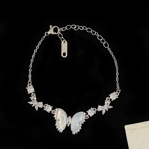 Elegante Collana Con Pendente a Farfalla in Madreperla in Lega di Rame Zirconia Bracciale Di Lusso Leggero Francese Orecchini Per Donna