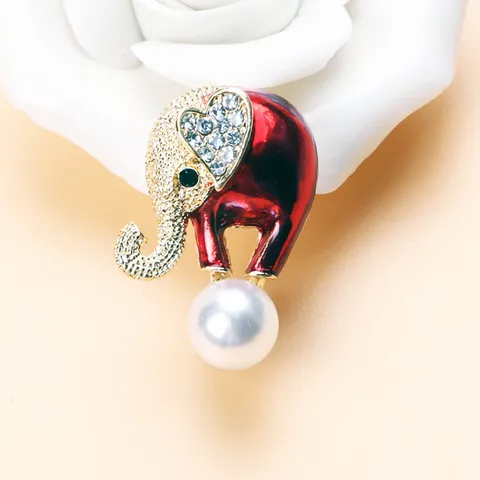 Women Red Enamel Elephant Brooch Rhinestone Heart Ear Artificial Pearl Inlaid Alloy Animal Lapel Pin For Coat Dress Jewelry