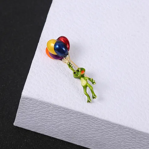 Creative Cartoon Frog Brooch Alloy Enamel Colorful Balloon Animal Brooch Badge Pin For Women Men Fashion Decorative Jewelry