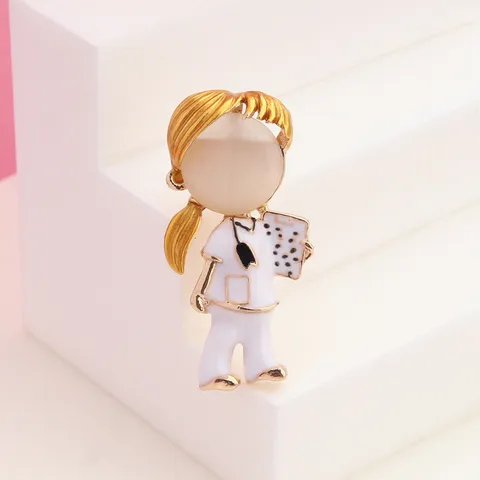 Broche de Enfermera Médico de Aleación Esmalte Piedra de Ojo de Gato Broche Creativo de Personal Médico Ángel Pin de Solapa de Moda