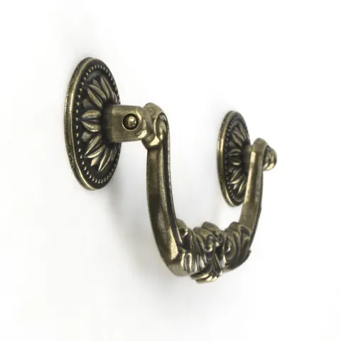 Europäischer Vintage Bronze Schrankgriffe Zinklegierung Geprägte Schubladengriffe Kleiderschrank Türbeschlag Möbelgriff