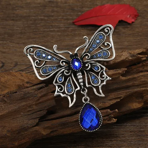 Vintage Alloy Rhinestone Butterfly Brooch For Women Antique Silver Hollow Water Drop Pendant Insect Pin Coat Accessories