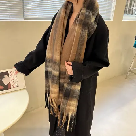 Écharpe d'Hiver à Carreaux Rayée pour Femmes Hommes Écharpe Épaisse Effet Mohair Avec Grosses Tresses Chaude Longue Écharpe Tricotée Châle