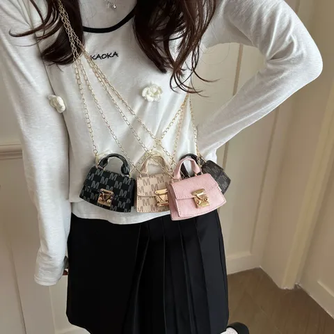Damen Mini Luxus Monogramm Umhängetasche Vintage Buchstabe M Muster Zubehör Charm Tasche Kleine Quadratische Schultertasche Mit Goldener Kette