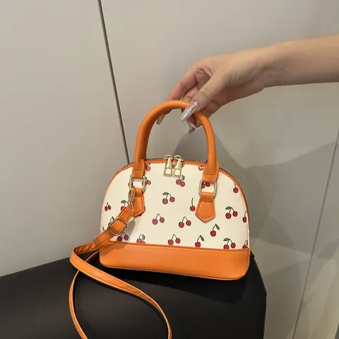 Damen Kirschdruck Schalentasche PU Leder Mode Umhängetasche Kleine Schalen-Tragetasche Mit Verstellbarem Riemen