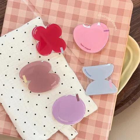 Support de Téléphone Coréen Minimaliste Géométrique Irrégulier Extensible Pliable en Acrylique Époxy Griptok Stand Motif Coeur Trèfle