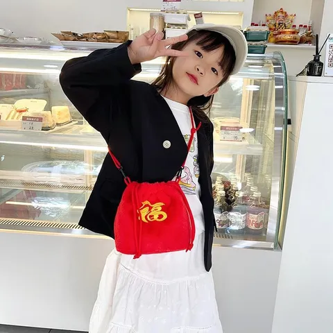 Borsa della Fortuna in Peluche per Bambine con Coulisse Borsa a Tracolla Tradizionale Cinese Ricamata Pelliccia Sintetica Regalo