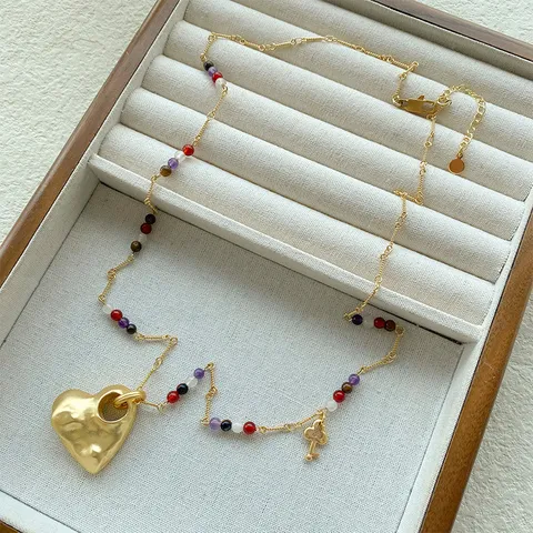 Collier Long Pendentif Coeur 3D et Clé Texture Perles Colorées Bijoux en Alliage de Cuivre Cadeau pour Femmes