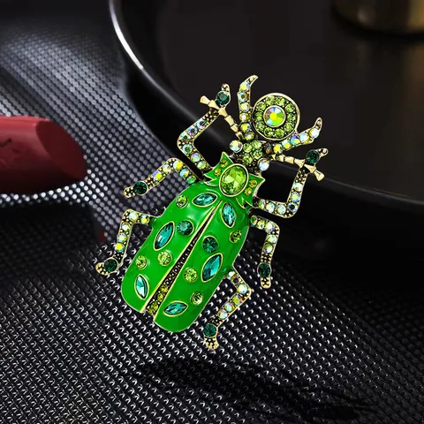 Vintage Colorful Rhinestone Beetle Brooch Alloy Insect Pin For Women Fashion Animal Breastpin Apparel Jewelry Accessories Gift