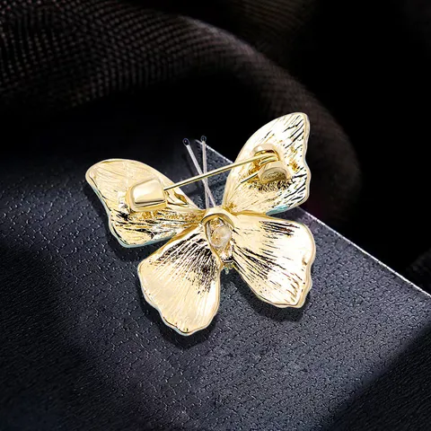Spilla a Farfalla in Lega di Lusso Con Strass Stile Occidentale per Donna Lucida Spilla a Insetto Accessori per Abbigliamento
