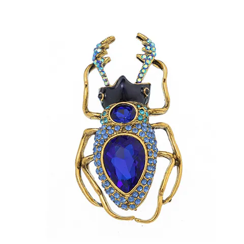 Punk Style Beetle Insect Brooch Alloy Rhinestone Inlaid Personalized Creative Suit Accessory Pin For Men Women Vintage Jewelry