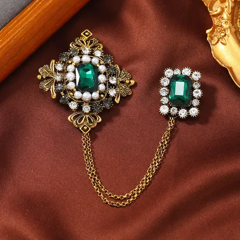 Vintage Tassel Chain Brooch Alloy Rhinestone Artificial Pearl Baroque Brooch Retro Suit Accessories For Women Men Jewelry