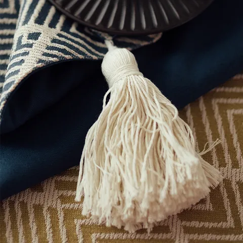 Camino de Mesa Estilo Japonés Jacquard 3D Con Borlas Patrón de Ondas Rayado Mantel para Decoración de Mesa