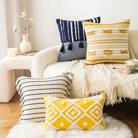 Housse de Coussin Bohème en Coton Tufté Décorative Motif Géométrique à Rayures Avec Glands pour Canapé Lit Déco Maison