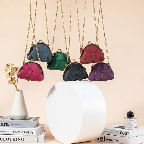 Porte-monnaie Papillon en Cuir de Vachette pour Femmes Mini Sac à Bandoulière Chaîne Motif Litchi Fermoir à Baiser Petit Portefeuille
