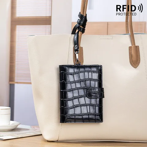 Top Layer Cowhide Crocodile Pattern Passport Holder RFID Blocking Travel Wallet Neck Hanging Ticket Clip Fashion Large Capacity Genuine Leather Card Organizer