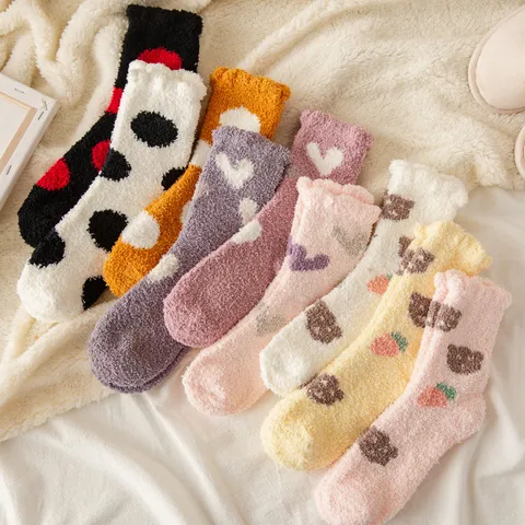 Women Sweet Japanese Coral Fleece Socks Winter Thickened Warm Plush Home House Floor Socks Heart Dot Pattern Sleeping Socks