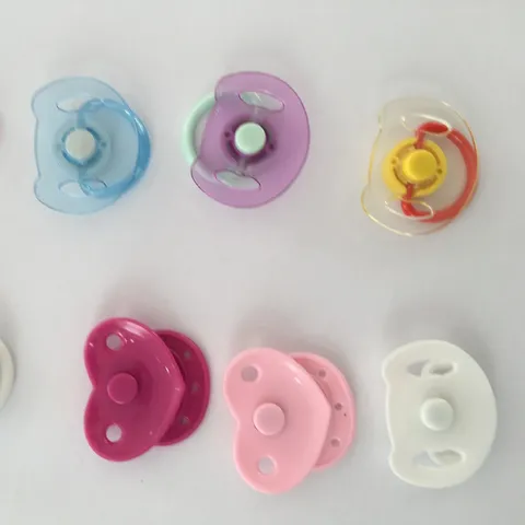 Tétine Magnétique Pour Poupées Reborn Accessoires de Poupée en Coton Tétine à Aimant DIY Avec Motif de Canard de Dessin Animé et Cœur Jouet