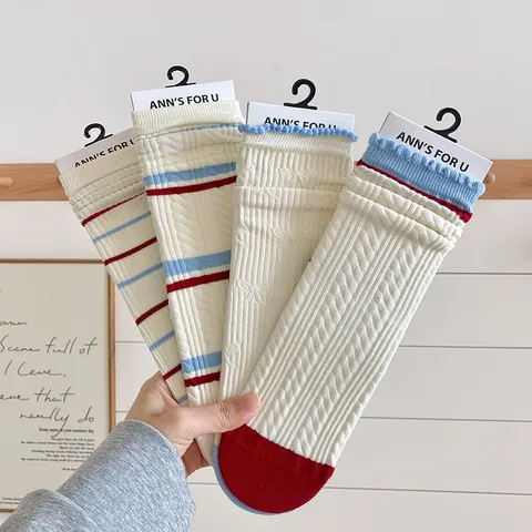 Calcetines de Media Caña de Algodón para Mujer Estilo Preppy Coreano Rayas Rojas Azules Calcetines de Punto con Borde de Encaje Volantes Casuales