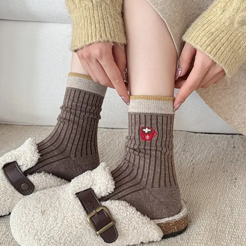 Γυναικεία Χαριτωμένα Κεντημένα Crew Socks σε Ιαπωνικό Preppy Style Casual Βαμβακερά Ζεστά Φθινοπωρινά Χειμερινά Μεσαία Κάλτσες