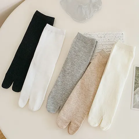 Women Solid Color Thin Tabi Socks Two Toe Crew Cotton Socks For Split Toe Shoes Breathable Casual Fashion Tabi Socks