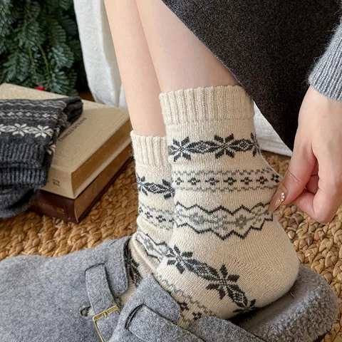 Damen Vintage Wollmischung Crew Socken Fair Isle Schneeflocke Geometrische Strick Socken Winter Dick Warm Casual Wadenlang Socken