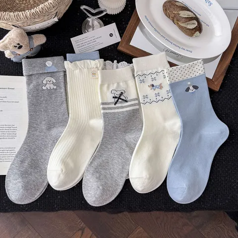 Chaussettes Mi-Hautes Brodées de Chiot Mignon pour Femmes Printemps Été Coton Décontracté Style Collégial Chaussettes Longues Tendance