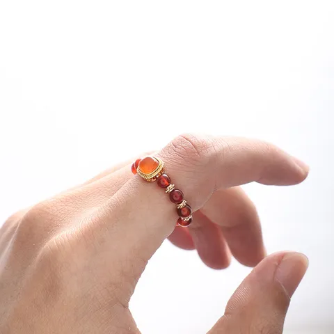 Red Agate Beaded Ring Gold Plated Copper New Chinese Light Luxury Stretch Ring Vintage Handcrafted Gemstone Jewelry For Women